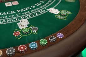 studio dealer langsung Texas Hold'em Bonus